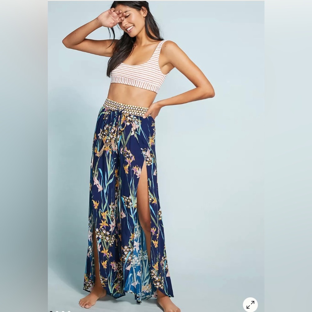 Trina Turk “Fiji” Floral Pants/ Cover Up- Large